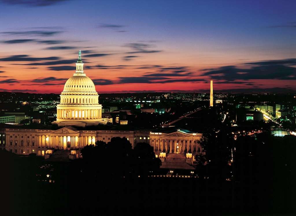 Фото The Madison Hotel