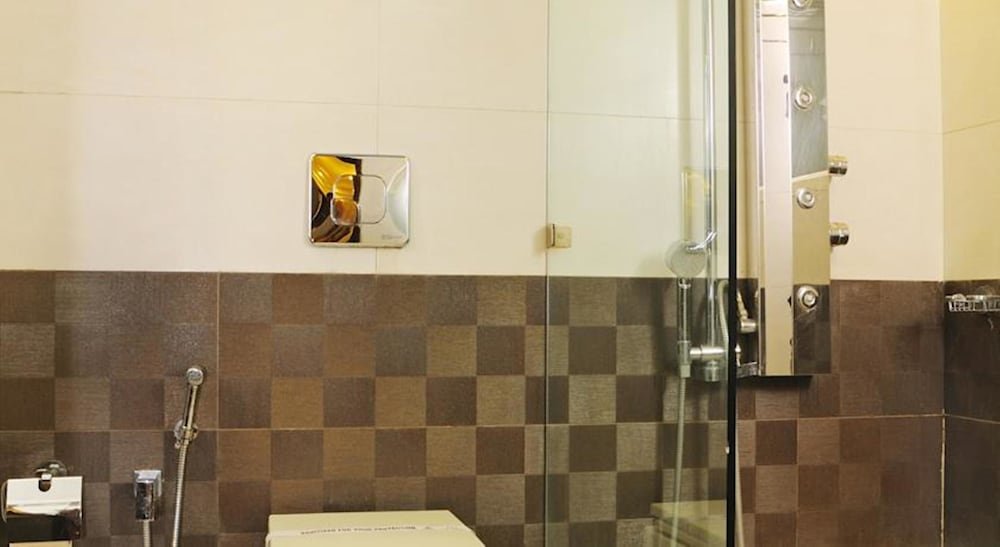 Фото Oyo 10454 Hotel Riviera