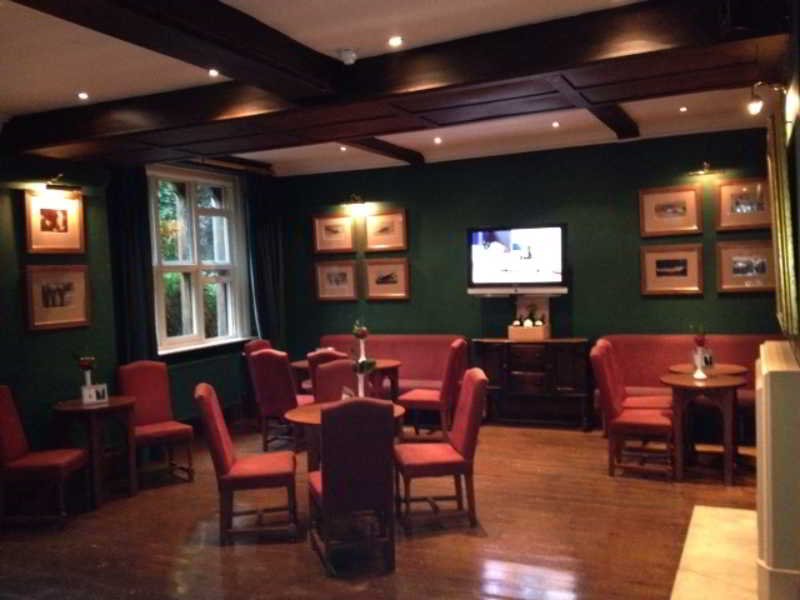 Фото Brownsover Hall Hotel