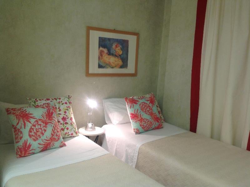 Фото Mare Nostrum Petit Hôtel