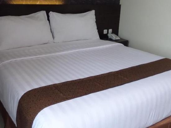 Фото Nueve Jogja Hotel