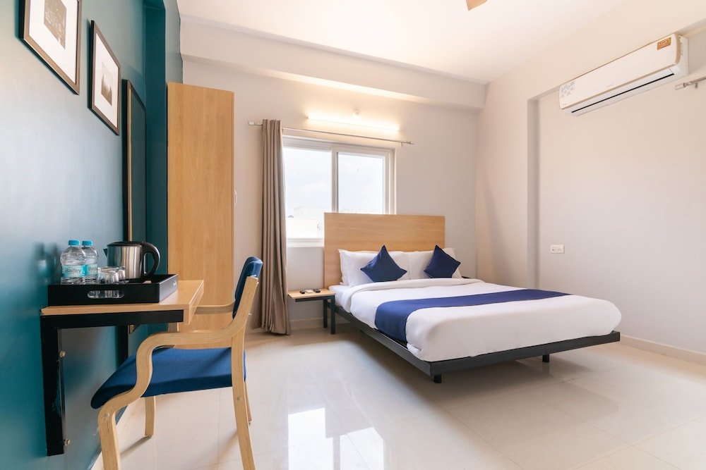 Фото SilverKey Executive Stays 27773 Ias Colony