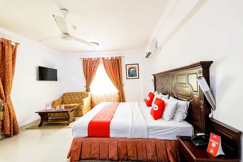 Гостиница Oyo 125 Manam Sohar Hotel Apartments в Сухаре