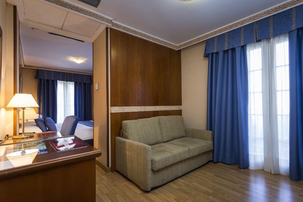 Фото Dauro Hotel