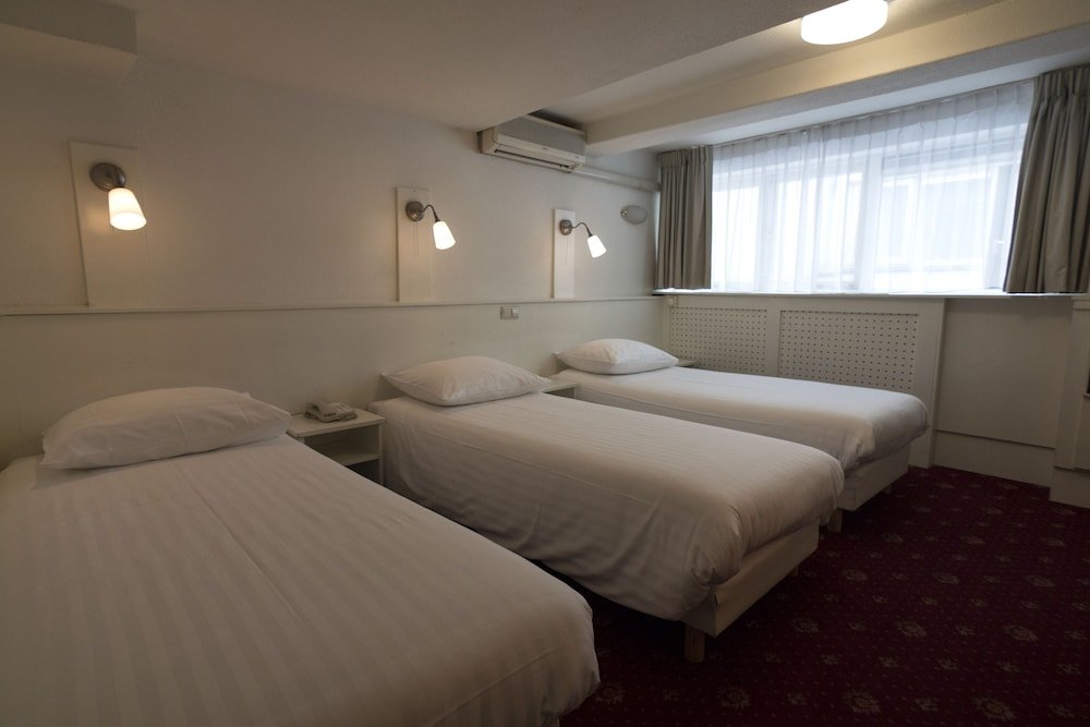 Фото Hotel Multatuli