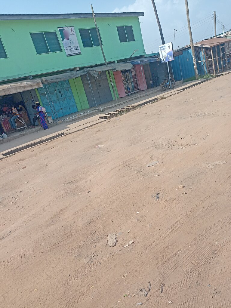 Laundry Winpeg laundry, Accra, photo