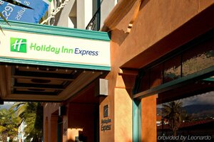 Гостиница Holiday Inn Express Santa Barbara, an Ihg Hotel