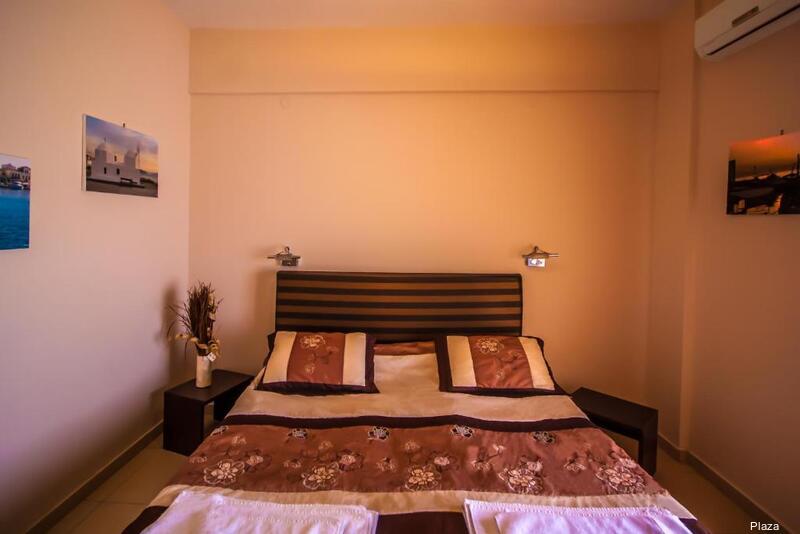 Фото Hotel Plaza