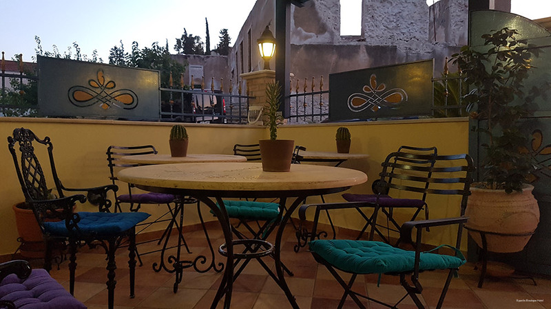 Фото Epavlis Boutique Suites