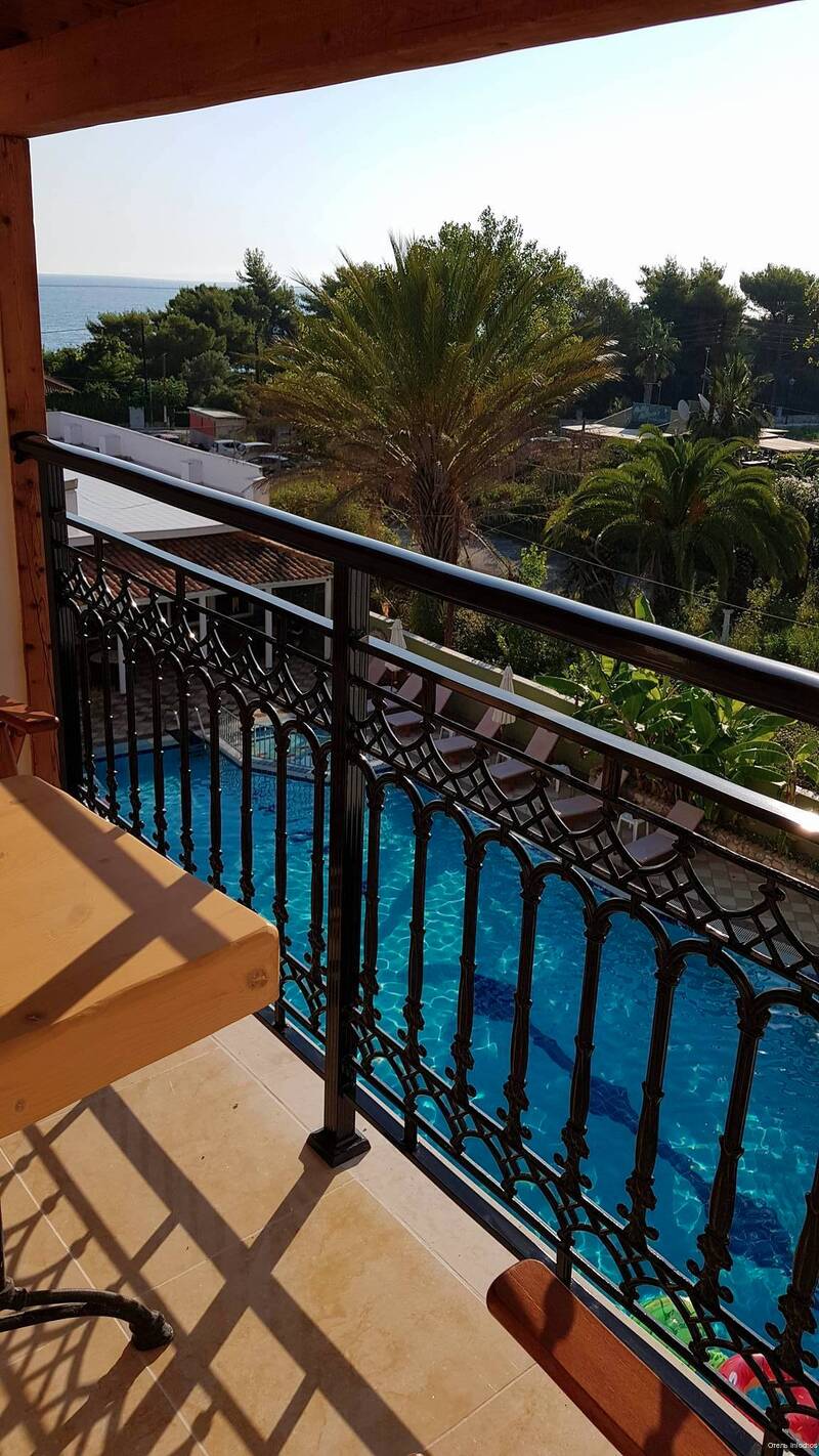 Фото Отель Iniochos