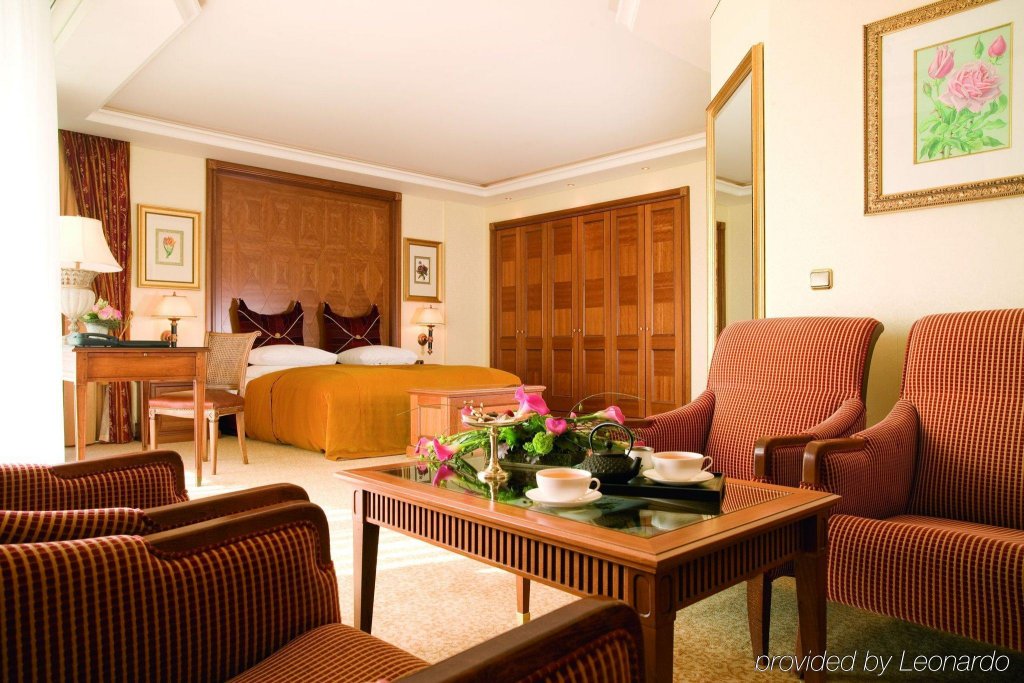 Фото Althoff Seehotel Überfahrt