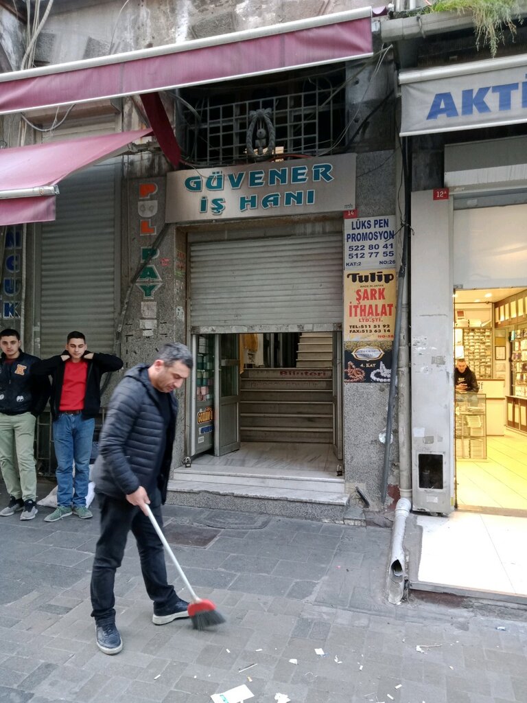 i̇ş merkezi Güvener Iş Hanı, Fatih, foto