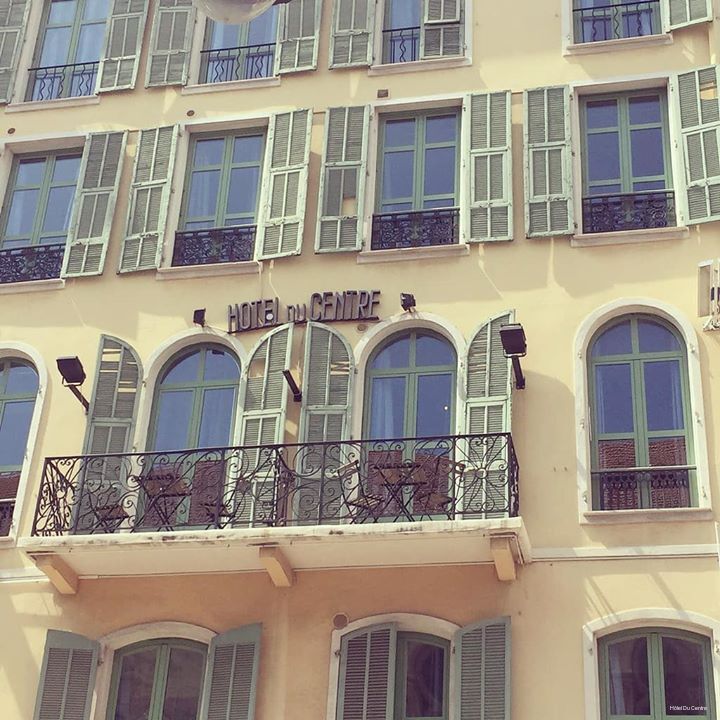 Фото Hotel Du Centre un hotel Ammi 