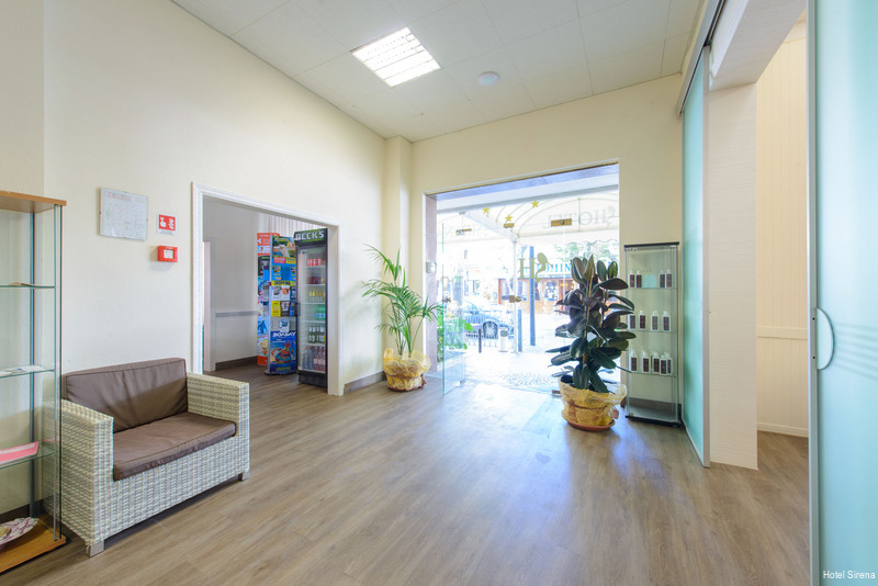 Фото Hotel Sirena