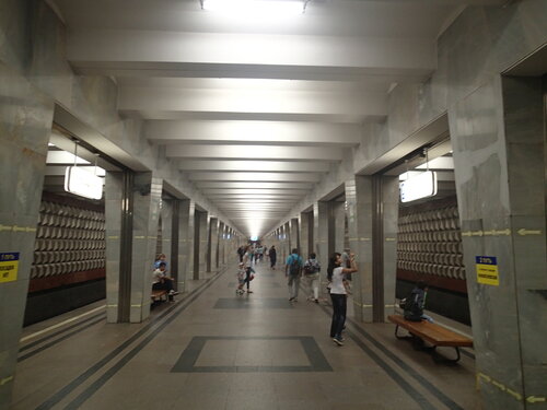 Кресты станция метро
