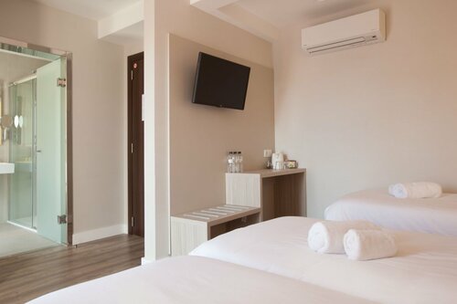 Внешний вид отеля Hostal Centric в Барселоне, фото 5