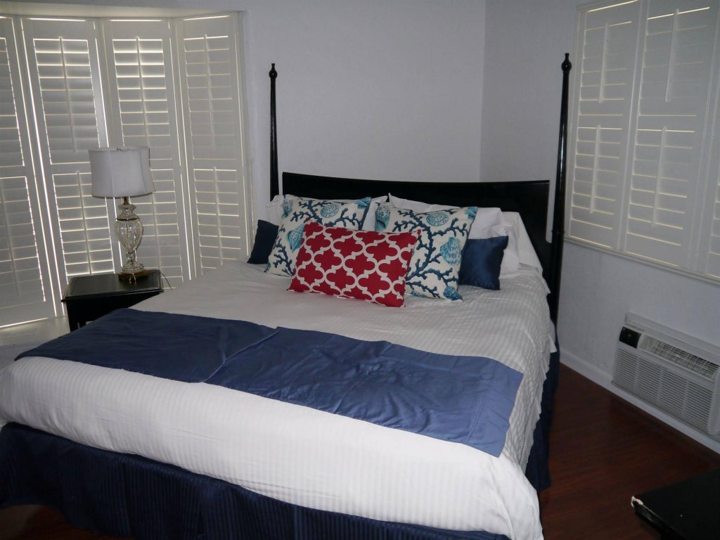 Фото The Drift Hotel