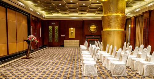 Гостиница Radisson Collection Hotel Xing Guo Shanghai в Шанхае