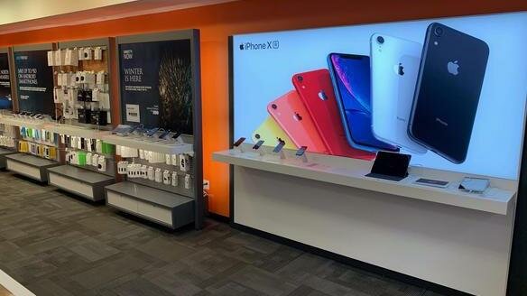 Mobile phone store At&t Store, State of Connecticut, photo