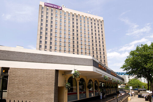 Гостиница Premier Inn Bristol City Centre Lewins Mead