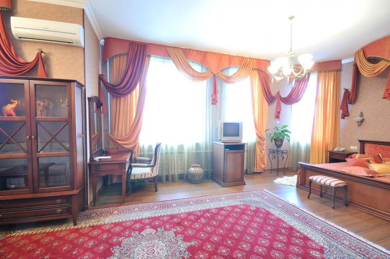 Фото Кадгарон