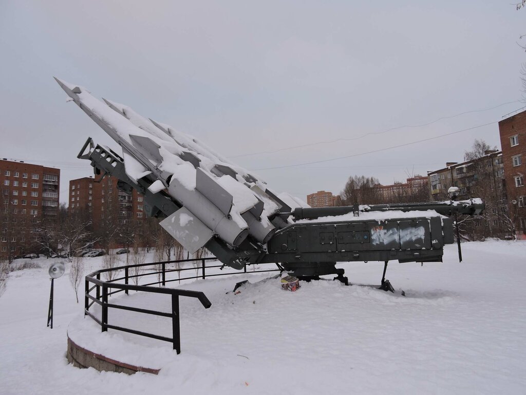 Памятник технике ЗРК С-125, Дзержинский, фото