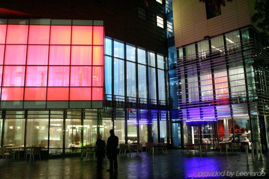 Фото Hilton London Tower Bridge