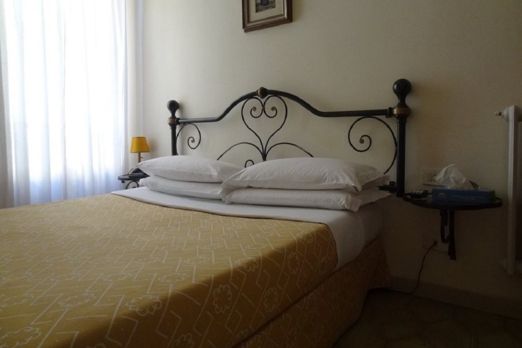 Фото Minerva & Nettuno Hotel