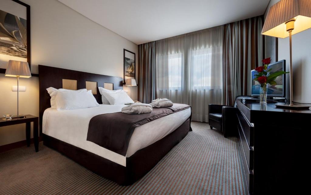 Фото Hotel Marina Atlântico by Bensaude Hotels