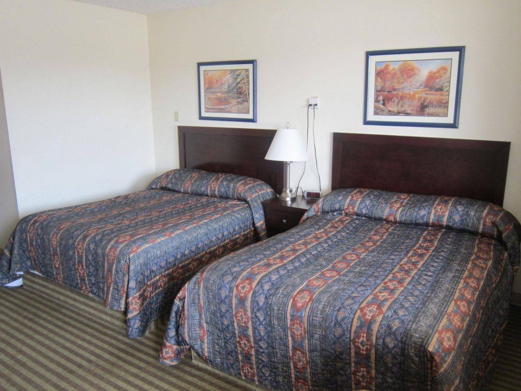 Фото The Battlefords Inn