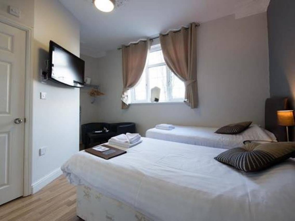 Фото Ivy Mount Boutique