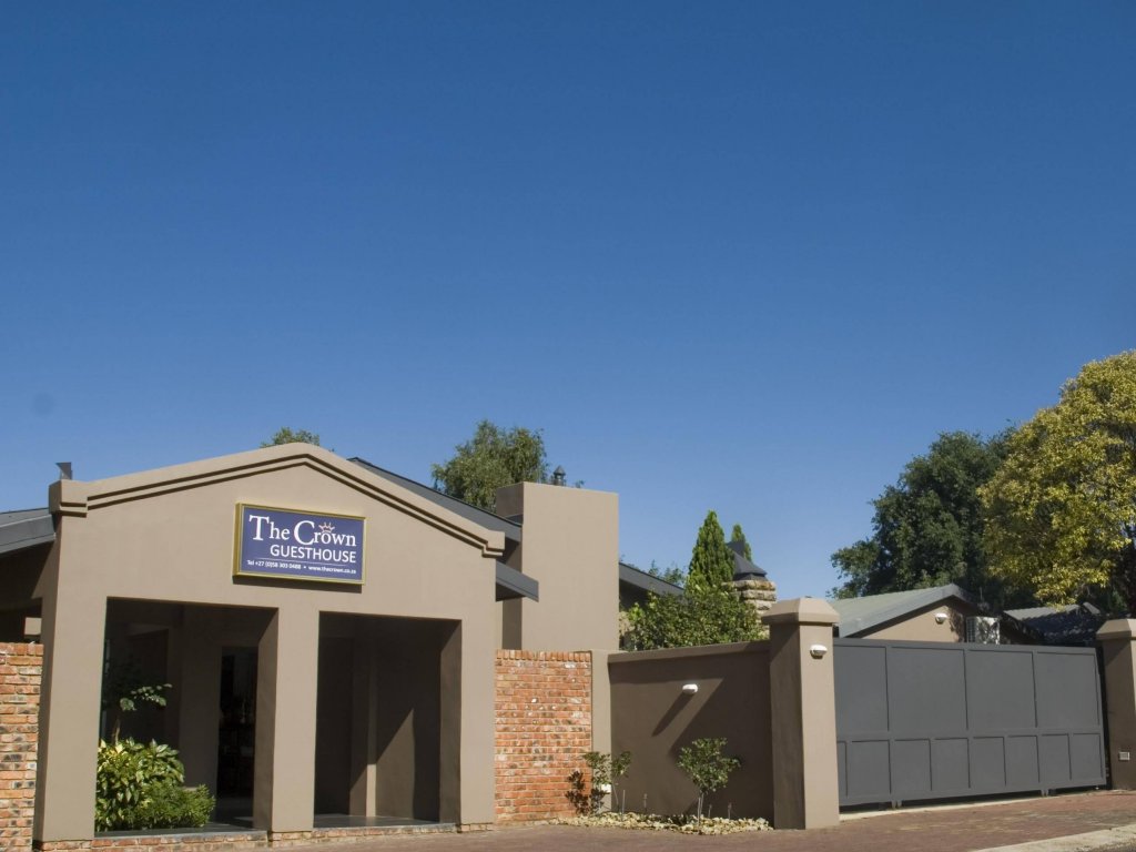 Фото The Crown Guesthouse