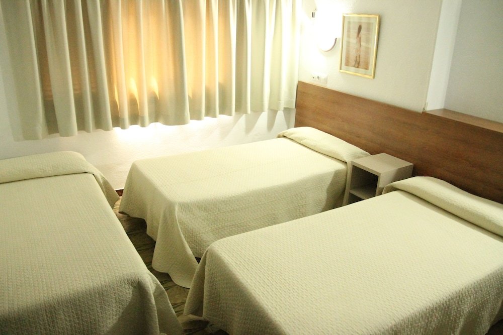 Фото Pensión Terminal