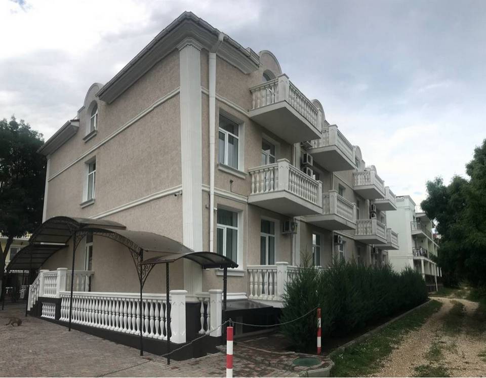 Фото Лазурный