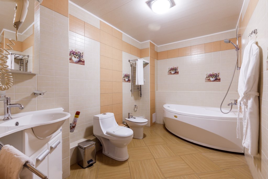 Фото Платан