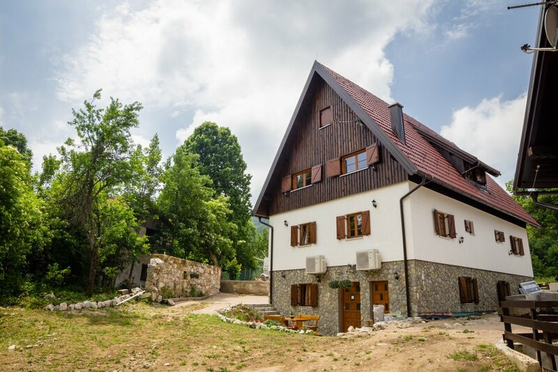 Гостевой дом Rustic Lodge Plitvice