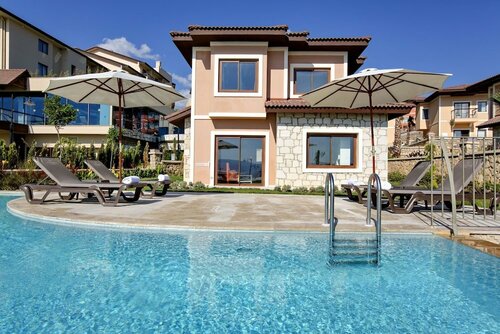 Гостиница Royal Teos Thermal Resort Clinic & SPA в Сеферихисаре