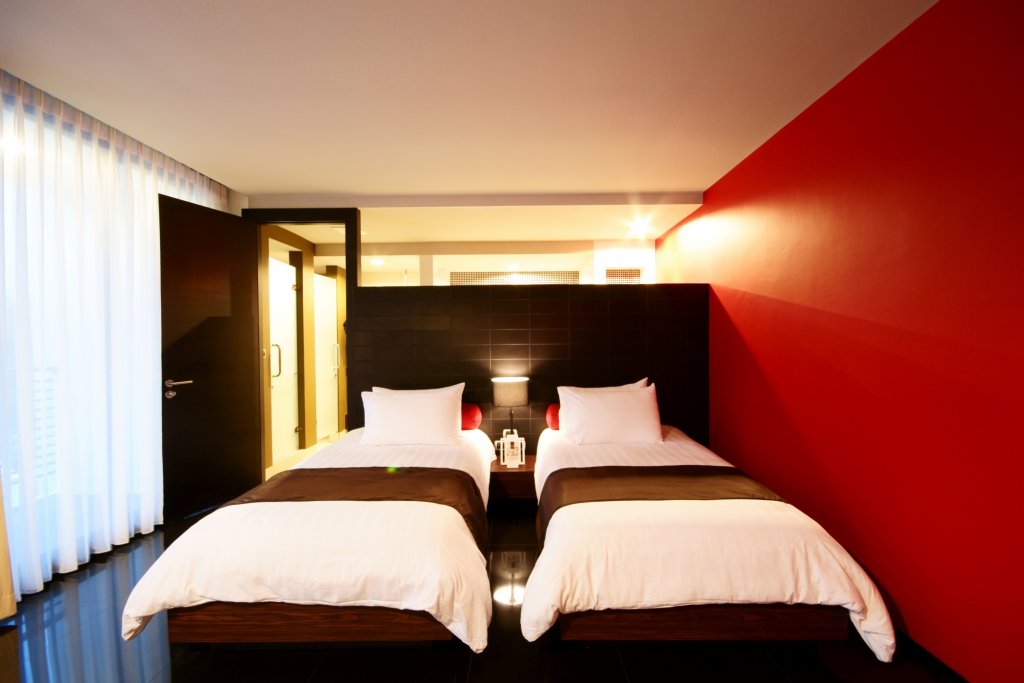 Фото Tsix5 Hotel