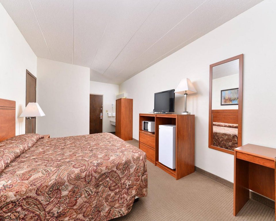 Фото Country Inn & Suites by Radisson, Pierre, Sd