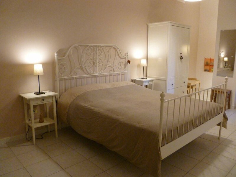 Гостиница Bed & Breakfast Le Comari Salentine в Лечче