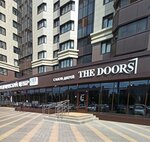The Doors (Moskovskiy Avenue, 120), doors