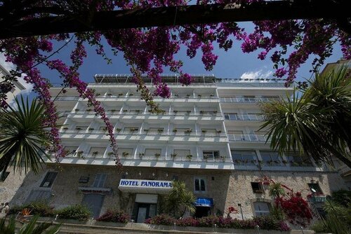 Гостиница Hotel Panorama в Майори