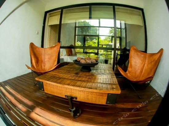 Фото Rockwell Colombo