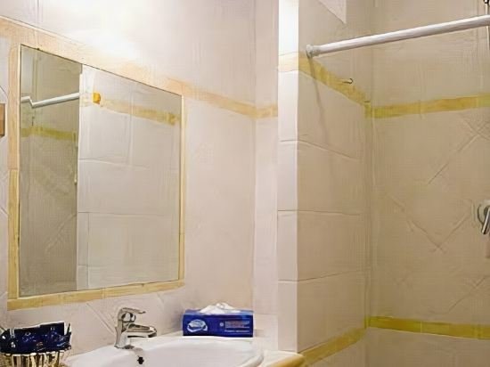 Фото Babri Simintaj