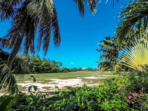 Гостиница La Villa du Golf à Cancun в Штате Кинтана-Роо