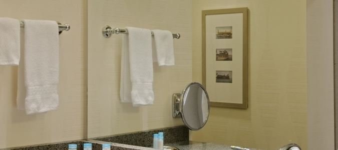 Фото The Marquette Hotel, Curio Collection by Hilton