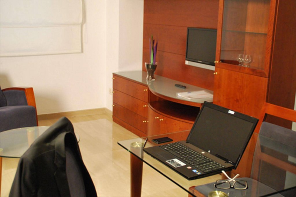 Фото Aparthotel Napols