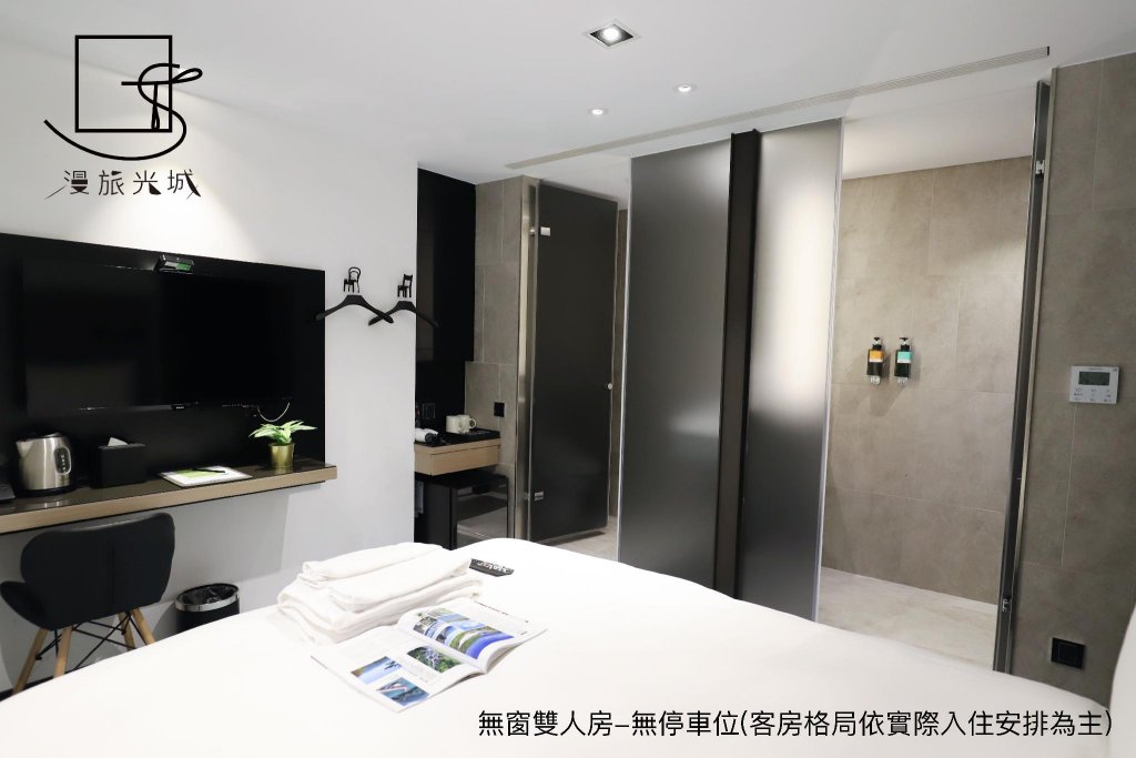 Фото Slow Town Hotel - Glowing