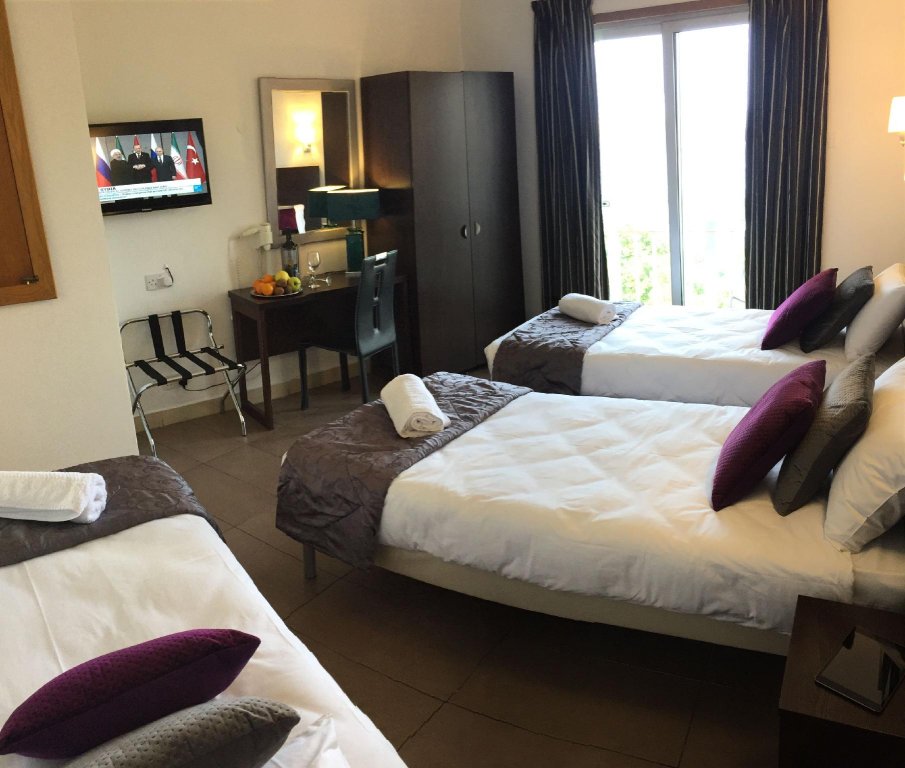 Фото Carlton Hotel