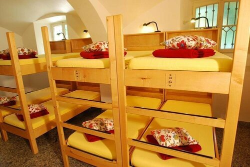 Внешний вид отеля Hotel & Hostel Montarina в Лугано, фото 2